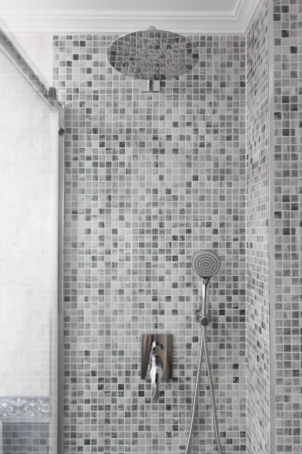 Monkeys Apartments Lumbreras Deluxe Seville Spain