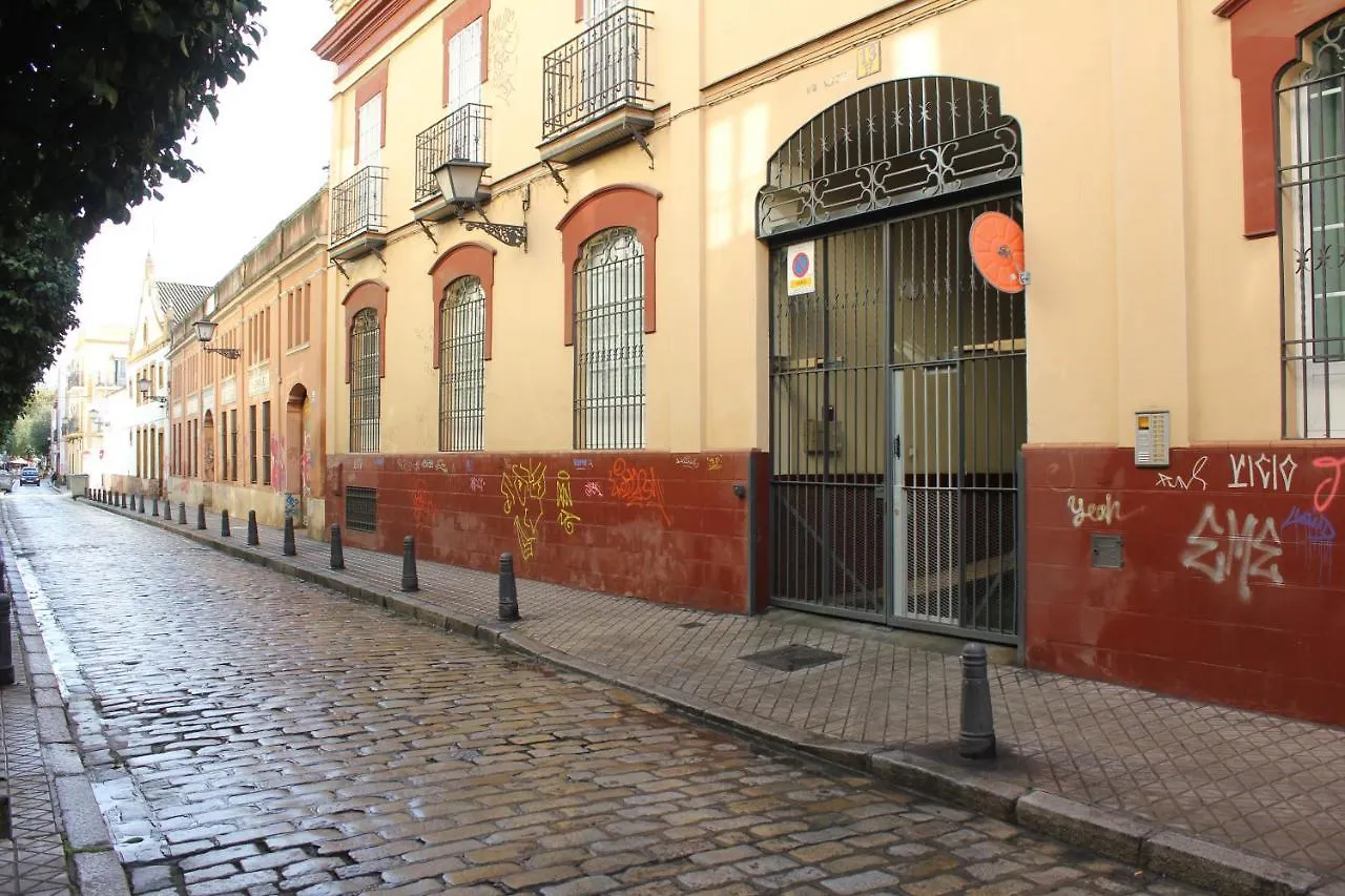 Monkeys Apartments Lumbreras Deluxe Seville
